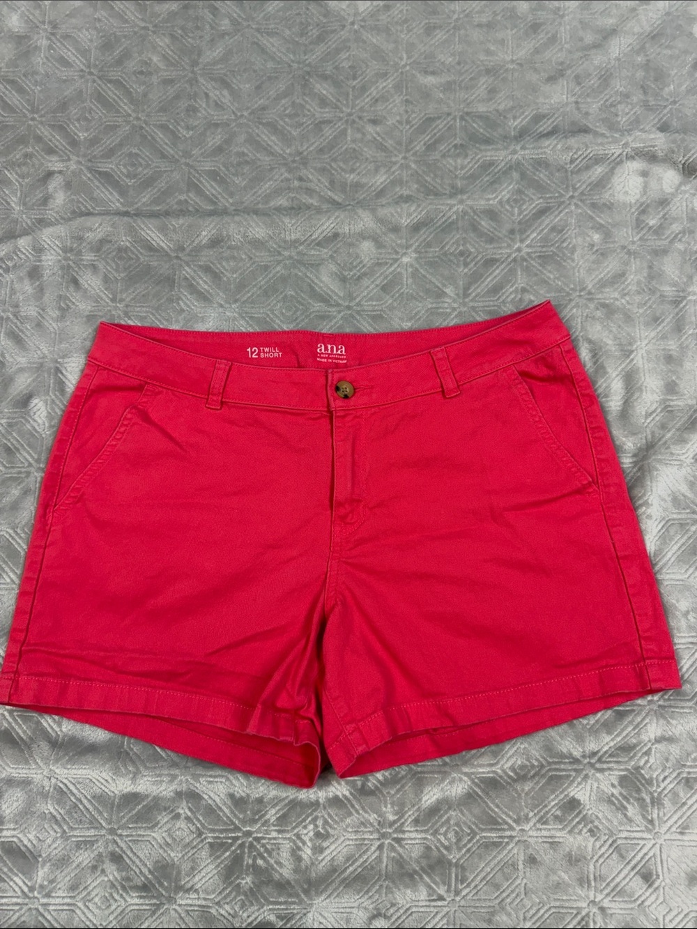 a.n.a Twill Shorts